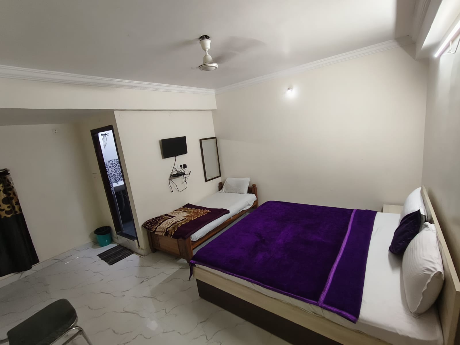 Deluxe room triple bedded